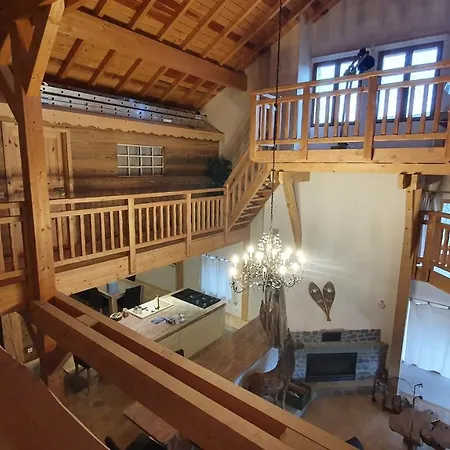 La Ferme Les Digitales Bain Nordique, Billard 度假居 *