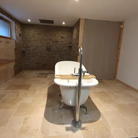 度假居 La Ferme Les Digitales Bain Nordique, Billard *